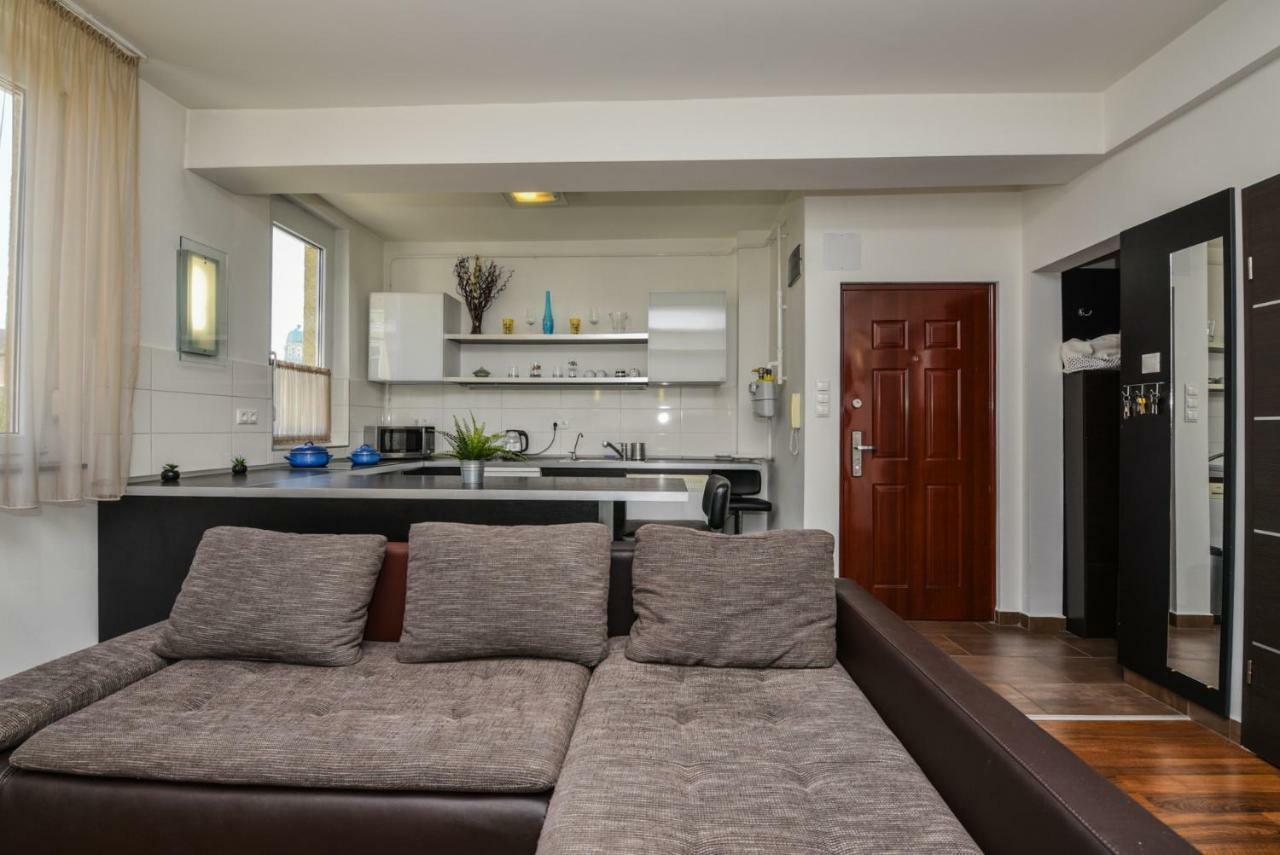 Castle Apartment With Panoramic Balcony บูดาเปสต์ ภายนอก รูปภาพ