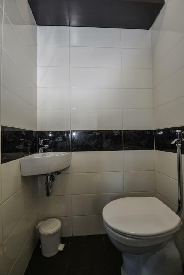 Castle Apartment With Panoramic Balcony บูดาเปสต์ ภายนอก รูปภาพ